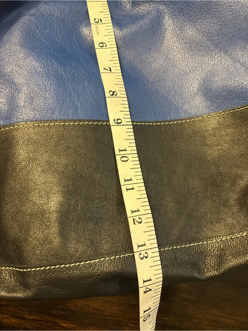 Gianni Chiarini spacious blue